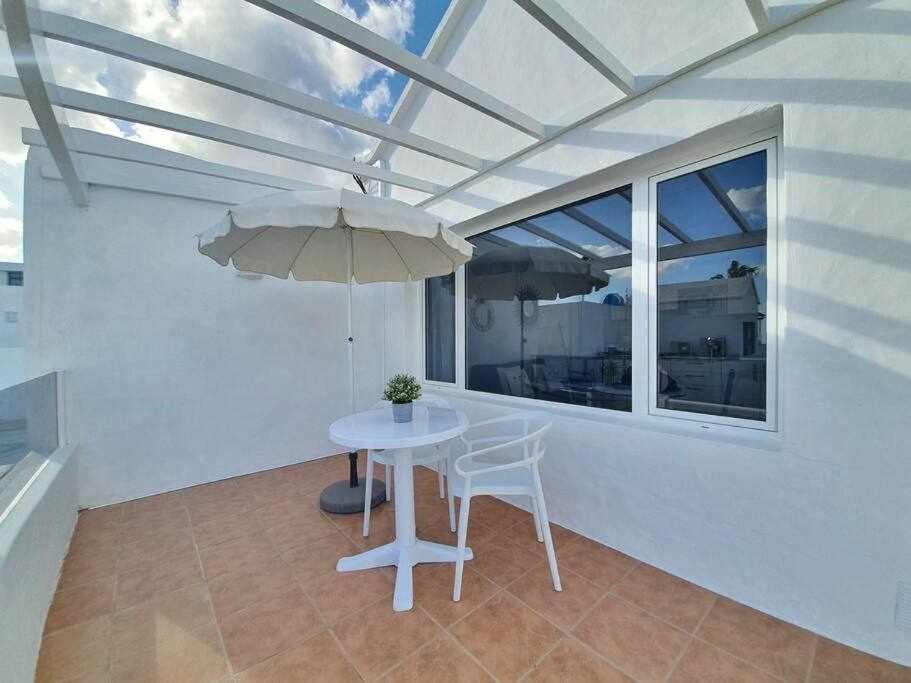 Costa Mathilda Apartment Tías Eksteriør billede