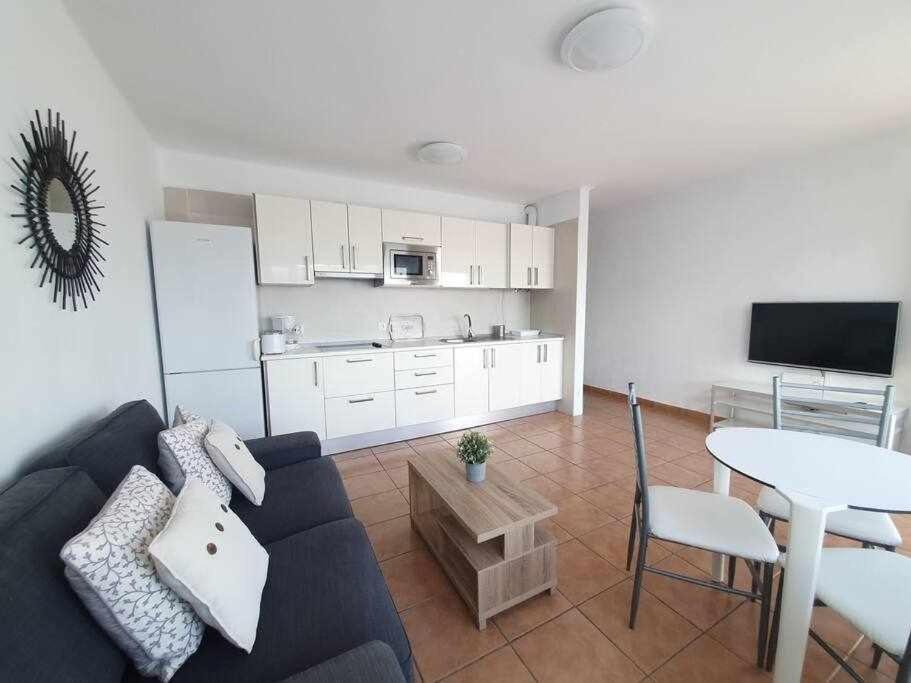 Costa Mathilda Apartment Tías Eksteriør billede